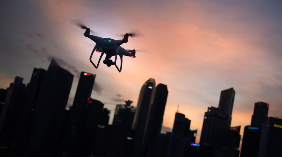 Microsoft, Metaverse simülasyon platformu aracılığıyla Otonom drone programlayacak Microsoft uses Metaverse to train Autonomous drones via simulation platform-min