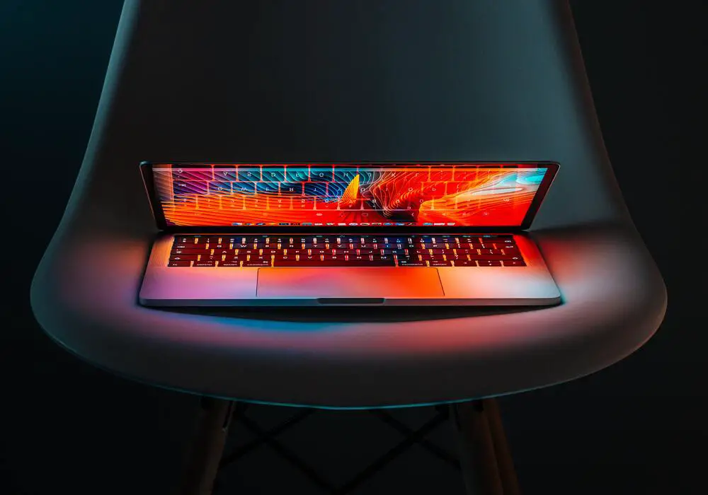 Dizüstü bilgisayarınızın aşırı ısınmasını nasıl önleyebilirsiniz?