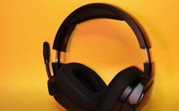 6 Best Gaming Headsets with Microphone under $30 NUBWO G06 Wireless Gaming Headset main-min