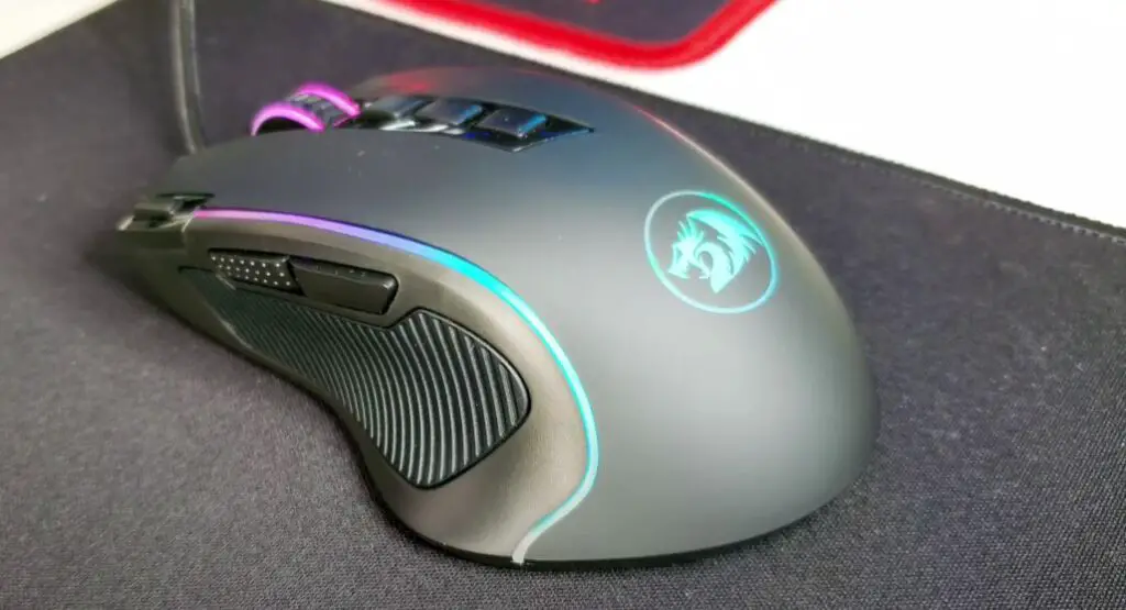 Redragon M612 Predator Gaming Mouse: Review & Specs - Teknonel