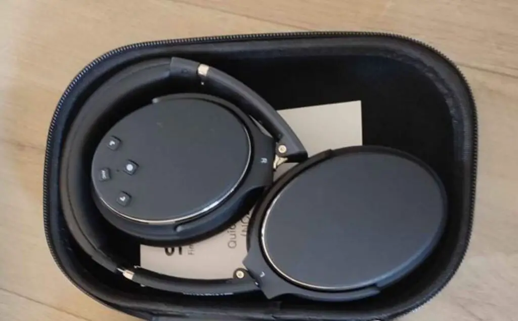 Srhythm NC25 Headphones Review & Specs Teknonel