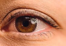 Bilim adamları, göz basıncını izleyen akıllı kontakt lens geliştirdi Scientists have developed a smart contact lens that tracks eye pressure-min