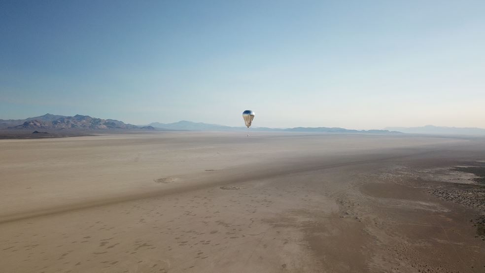 Test flight of robotic balloon altitude control technology-min