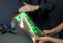 LG, Dünyanın ilk yüksek çözünürlüklü esnek ekranını tanıttı LG bükülebilir ekranınını tanıttı