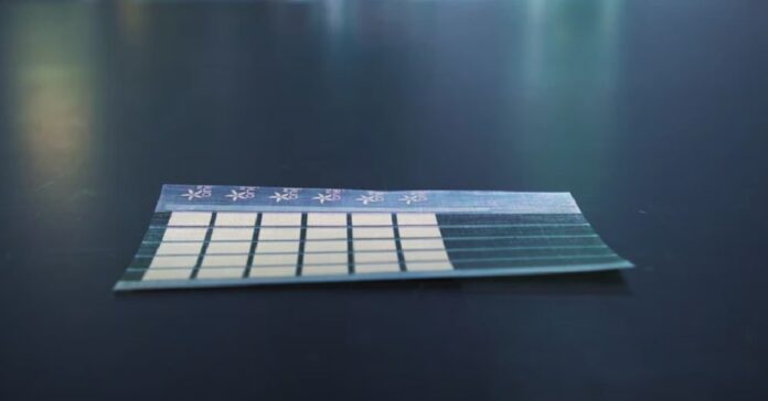 New Ultra Thin solar panels can be rolled up 500 times