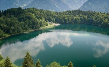 New Research: Half of world’s Great Lakes are shrinking New Research Half of world's Great Lakes are shrinking